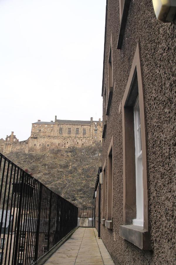 Apartment In Edinburgh With Great View On Castle エクステリア 写真